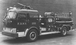 E 255 ap Mack.jpg