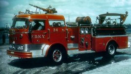 E 34 1962 Mack 1000 GPM.jpg