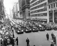 3RD AVE 2 GIF.gif