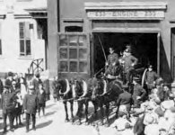 E 233 fh  wnyf  1913.jpg