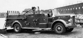 E 31 ap 1954 mack hp 1000 gpm.jpg