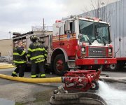 FDNY Mack Sattelite 4 & Manifold.jpg