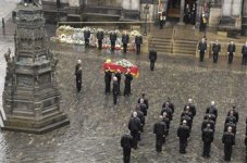 firefighterfuneral01.jpg
