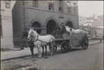 Horse ambulance.jpg