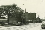 E_260_Vernon_Ave_1934_1945.png