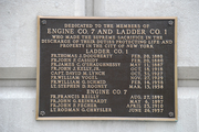 E_7_plaque.png