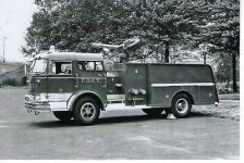 FDNY 1965 Mack Sattelite.jpg