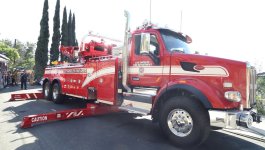 LAFD Heavy Rescue 56 Crane.jpg