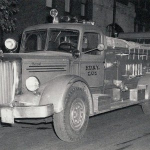 E 203 ap 1940s.jpg