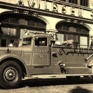 E 31 ap 1941 wlf hose wagon.jpg