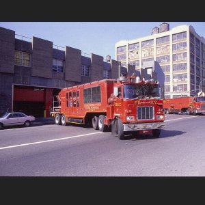 FDNY Super Pumper & Tender IFO Qtrs Tillery St..jpg