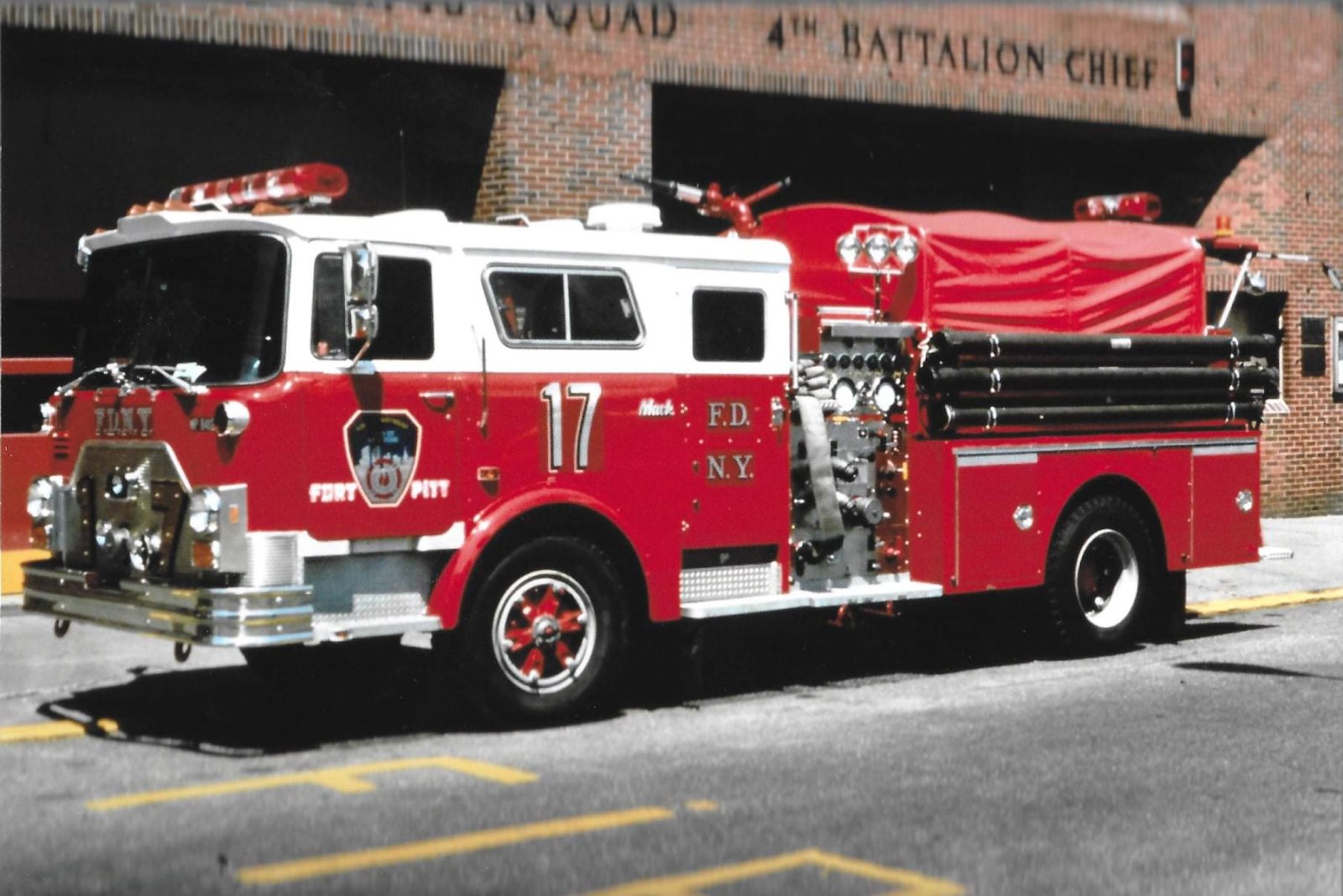 Engine 17 (1980s).JPG