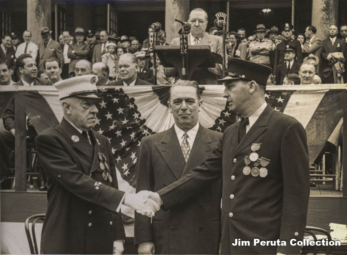 Medal day 1948-14.JPG