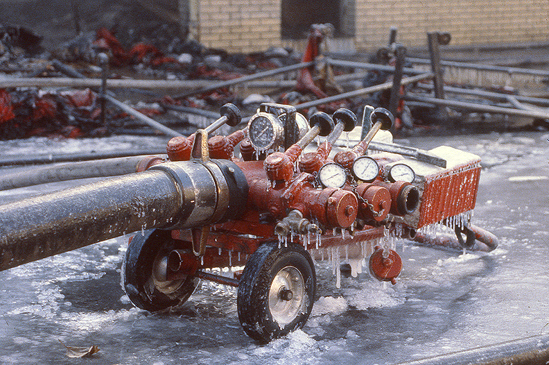 Super Pumper Portable Manifold firephoto417.jpg